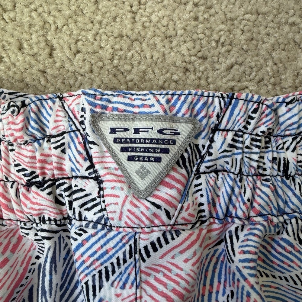 Columbia PFG Shorts Women's Small Swimming Fishing Floral Water Repellant - Picture 6 of 8